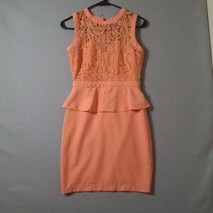 Gianni Bini Lace Peplum Sheath Dress Size 1 XS  Coral Wedding Party Cocktail